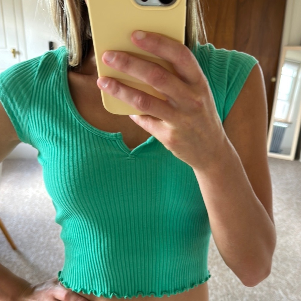 Billabong Green Ribbed Crop Top